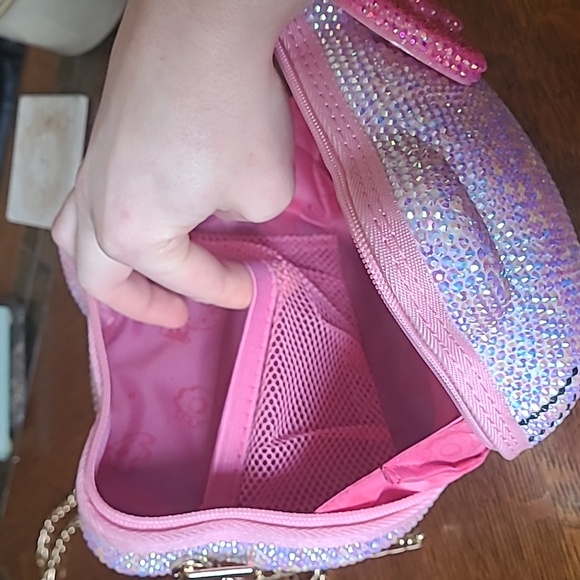 Hello Kitty Rhinestone Bag - Picture 3 of 16